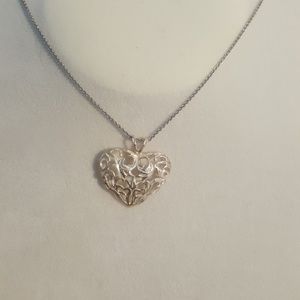 Avon vintage heart Sterling silver heart necklace